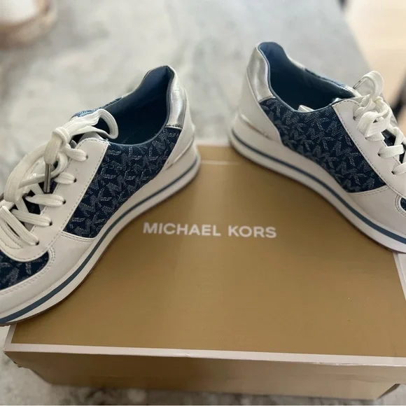 Michael Kors style MONIQUE TRAINEE - Picture 3 of 11